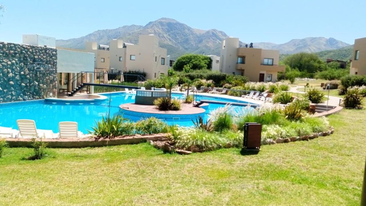 Apart Hotel Los Alazanes Capilla del Monte Exterior photo